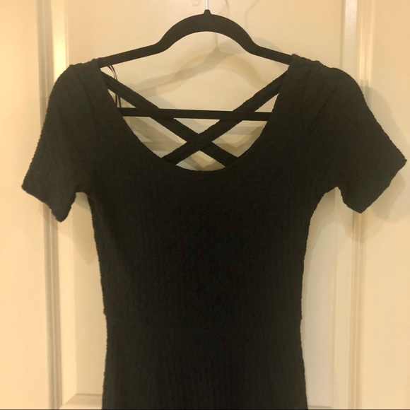 Black Stretchy Flare Dress - VERY CUTE - Picture 4 of 4